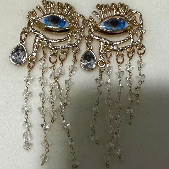 “Blue Eye Chandelier” Vivid Realism Cry Iris Tiered Crystal Tear Tassel Earrings - Picture 11 of 12